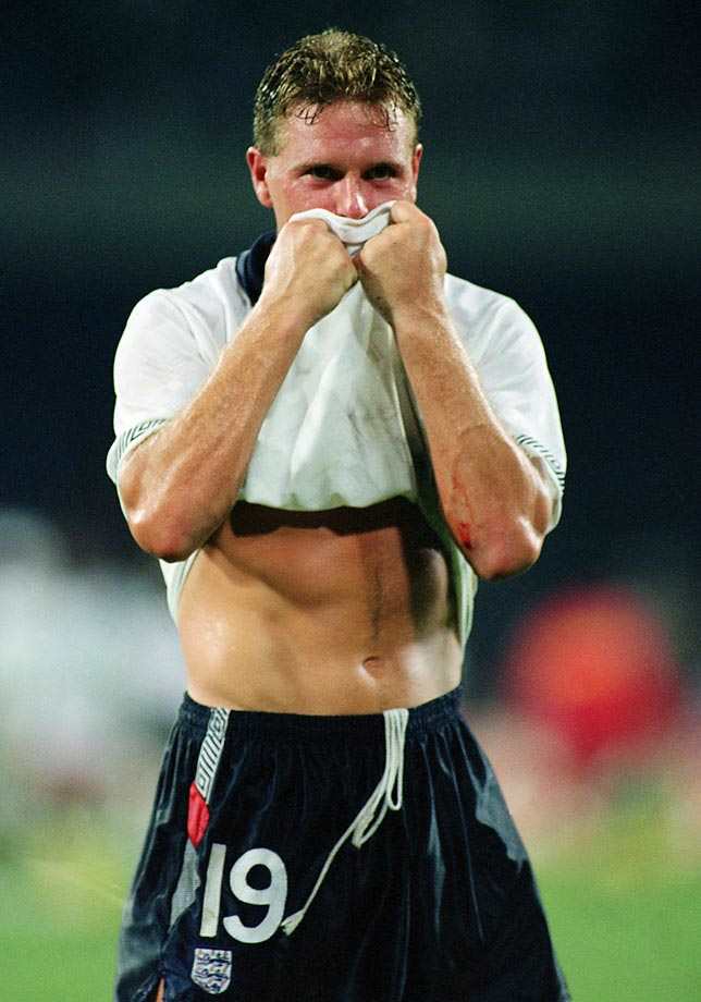 1990-paul-gascoigne-crying.jpg